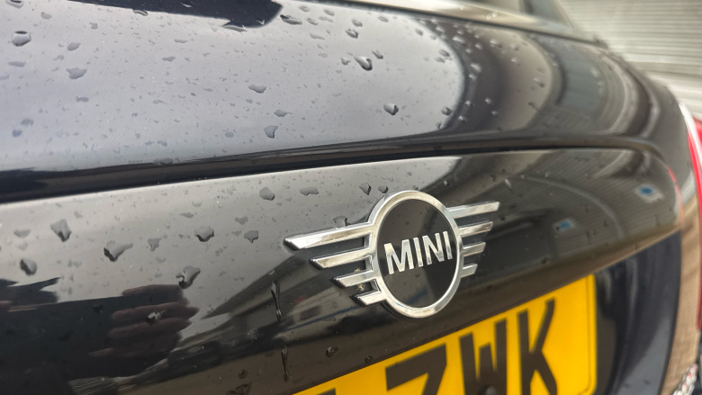 MINI Hatchback 2.0 Cooper S Exclusive 5dr Auto Petrol Hatchback